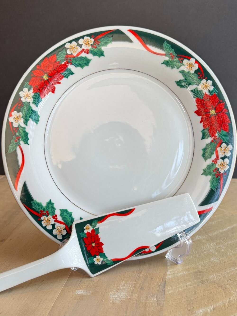 Tienshan "Deck the Halls" Holiday Cake Plate and Matching Server Set